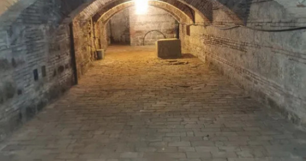 Spatiu Comercial 82 mp Republicii