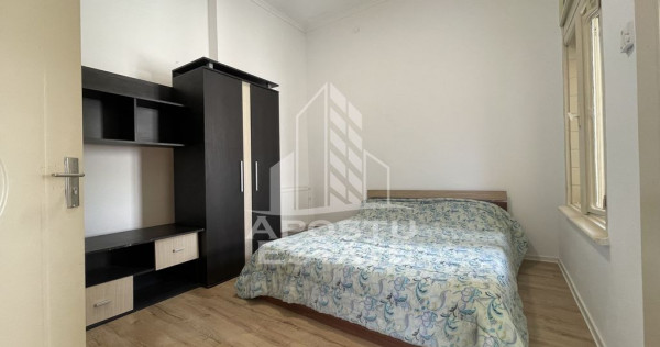 Apartament spatios patru camere Colegiul Banatean