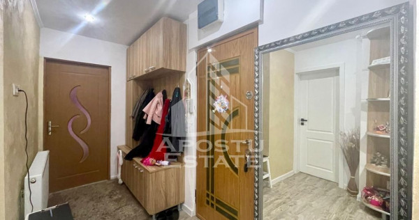 Apartament 3 camere - zona Uta