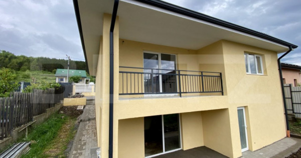 Casa cu 5 camere, 132 mp utili, 400 mp teren, Campenesti