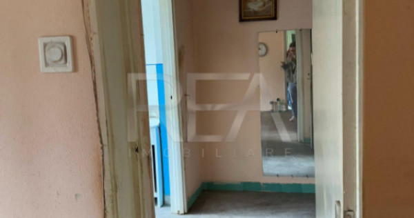 APARTAMENT CU 2 CAMERE DE VÂNZARE LA 81000 € ÎN ZONA COS