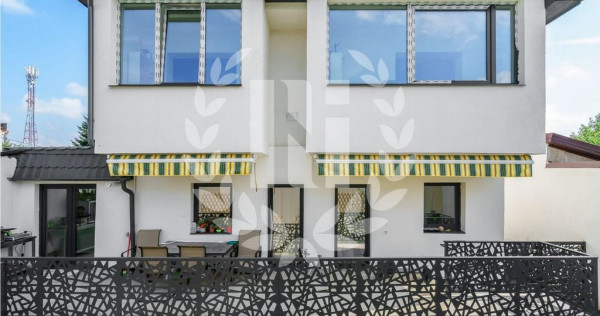 Apartament 4 camere cu terasă și curte generoasă