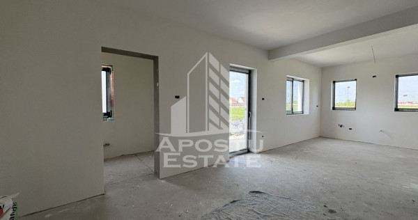 Duplex pe parter 3 camere | Mosnita Noua | Aproape de cen...