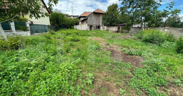 Teren intravilan, 998mp, zona Schit