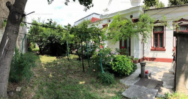 DOROBANTILOR Teren 500 mp Casa 4 camere zona Centru,