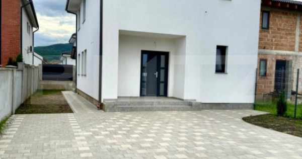 Duplex 4 camere,teren 271 mp,Micesti