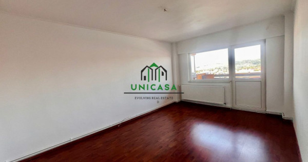 Apartament cu 3 camere de vânzare – Calea lui Traian -...