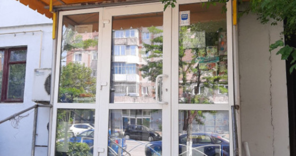 Vanzare Spatiu comercial