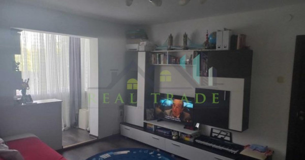 Apartament 2 camere etajul 1 zona Faget