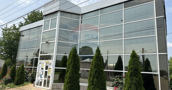 Spațiu comercial de 300 mp de vânzare