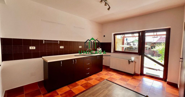 Casa Vladesti/4 camere