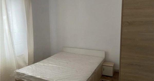 3 camera in zona Centrala