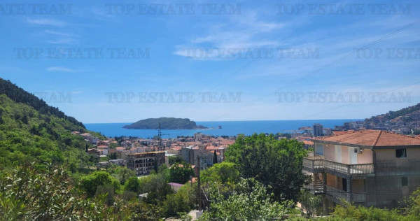 Casa de in Budva Muntenegru