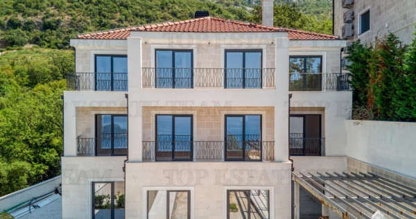 Vila de in Budva Muntenegru