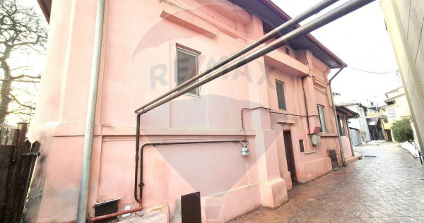 Casa de vanzare pretabila locuinta sau afacere | 13 Septe...