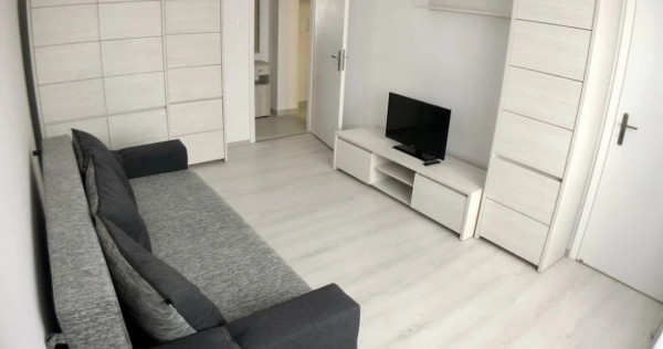 1 camera in zona Medicinei