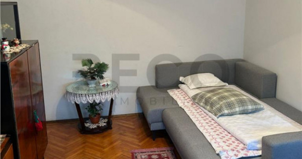 Apartament 3 camere etajul 1