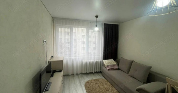 1 camera in zona Sagului