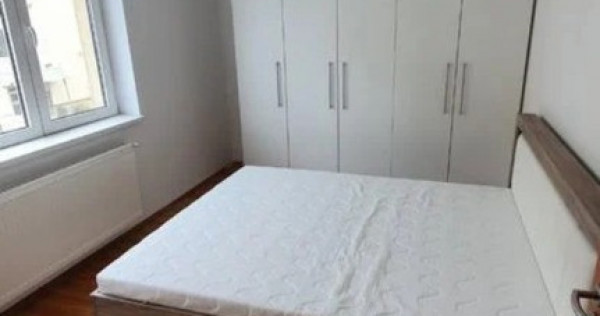 3 camere in zona Medicinei