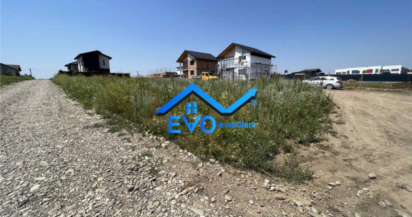 Teren de , intravilan, 453mp, deschidere 25ml, Miroslava, Ia