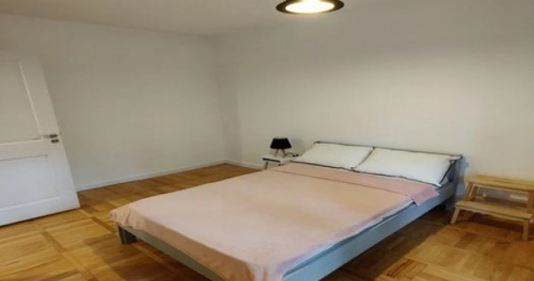 2 camere in zona Soarelui