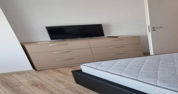 1 camera in zona Sagului