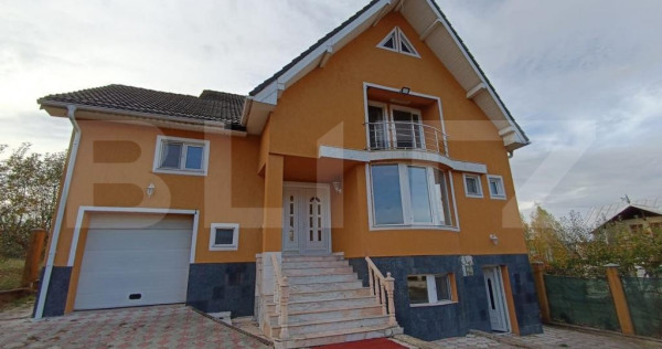 Casa, 6 camere, 280 mp, zona Est