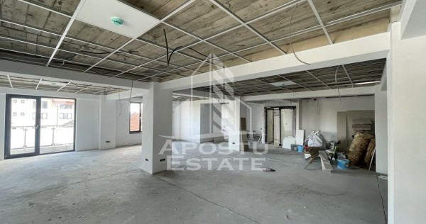 Spatiu comercial/birouri, 136 mp SAD, et.2, Zona Girocului