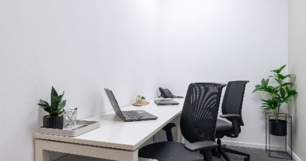 Spațiu de birou privat pentru 2 persoane în Regus Iulius Centre