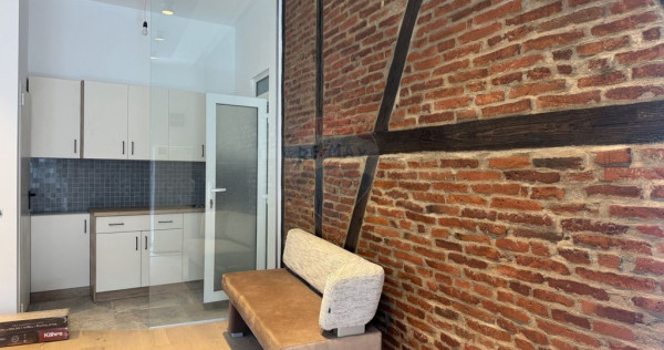 Garsonieră modernă ultracentrală, str. Honterus