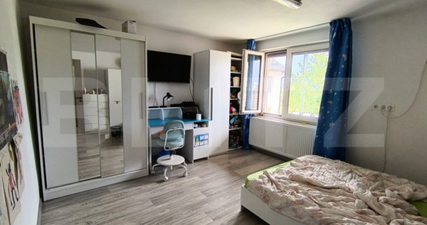 Casa cu 3 camere, suprafata de 140 mp