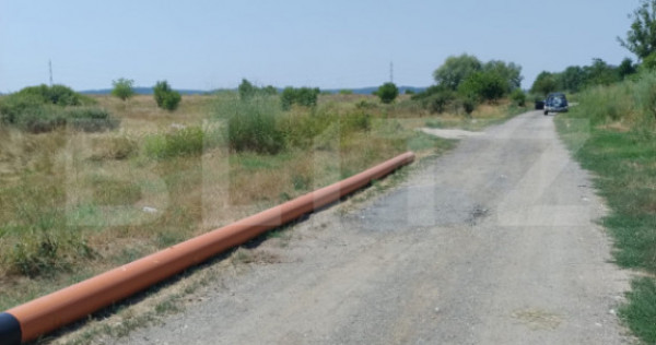 Parcele intravilan, 500 mp, str Constantei, langa Eurocartie