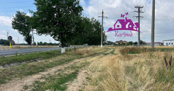 Teren la intrare in localitatea Gepiu