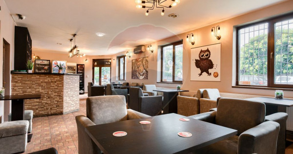 Spațiu comercial cu destinatie actuala Bar si jocuri nor...