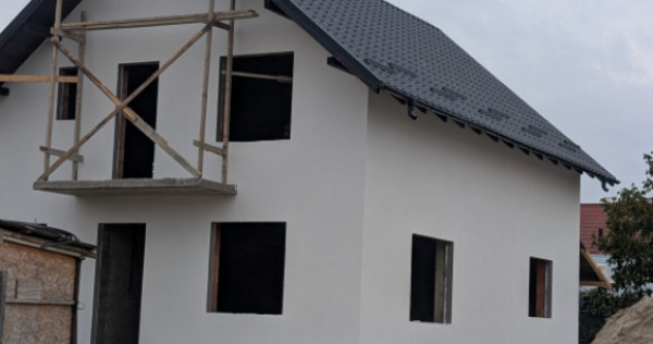 Zonă rezidențială Lilieci - Vila noua finalizare decembri