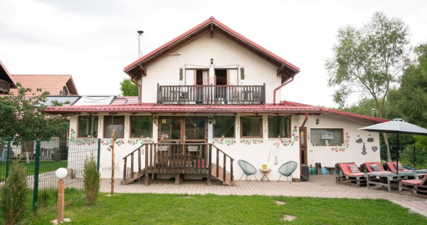 Casă de vacanță sau pensiune cu recenzii excelente, î...