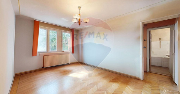 De vânzare – Etaj 2, 2 camere, Centru Civic, personali...