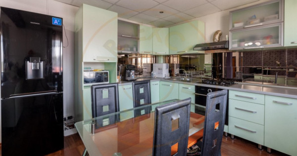 De vanzare-Apartament 3 camere 97.30 mp Pitesti zona Trivale