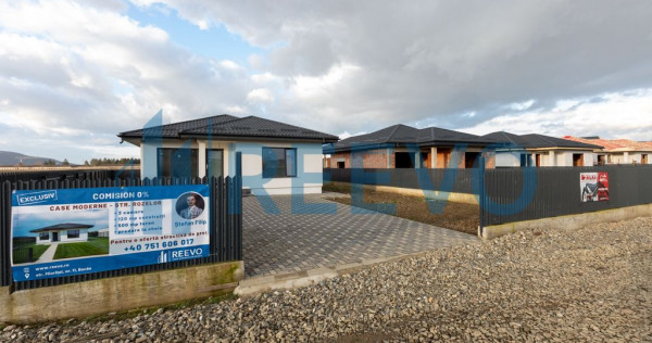 Casă/Vilă nouă de v&acirc;nzare &icirc;n Lilieci, Bacău