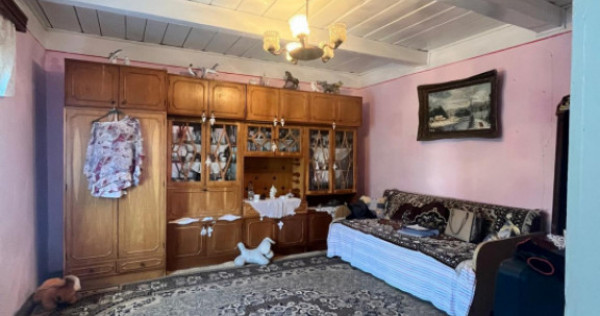 Casa individuala, 800 mp teren, Siret