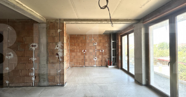 Apartament cu 3 camere, etaj intermediar, terasa, Braytim