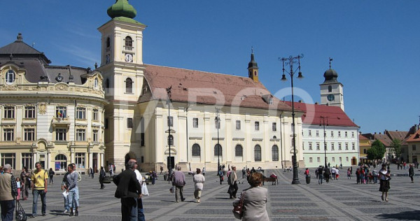 Apartament de inchiriat in Centrul Istoric din Sibiu gradina