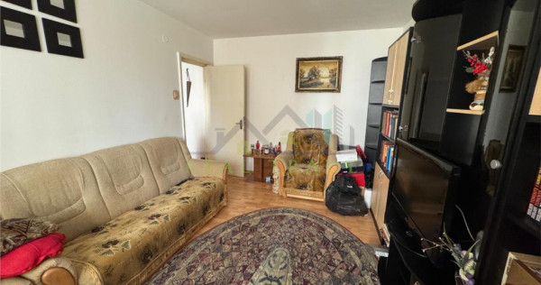 Apartament 3 camere decomandat etajul 1 Astra