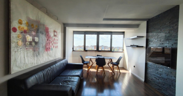 Apartament cu 3 camere, zona Rogerius