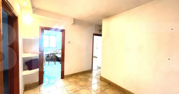 Apartament de vânzare, decomandat, 68 mp –Ultacentral, Bo