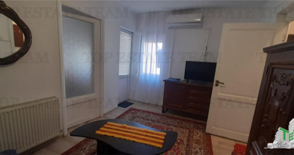 Unirii Marasesti apartament in vila etaj 1/2