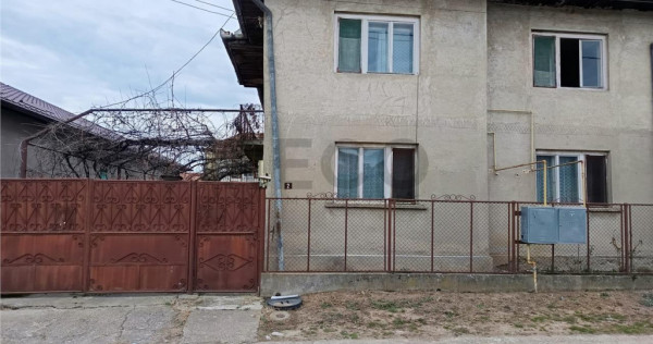 RECO CASA CU ETAJ IN MARGHITA