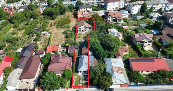 Casă / Vilă nouă cu 5 camere + casă bătranească ren...