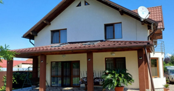 Casă 750 mp, curte individuală, garaj, foisor, Prejmer