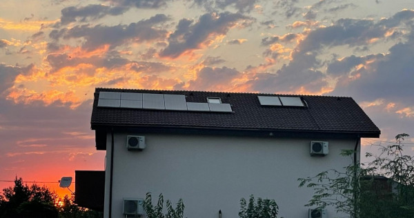 Casa VERDE, singulara, cu 4 camere, 2 bai, teren 600 m2